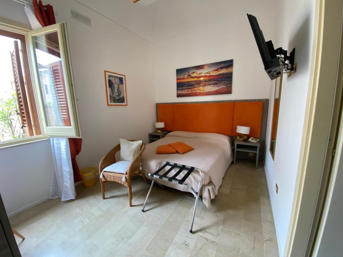 Albergo Bouganville Ilha de Ilha de Favignana Exterior foto